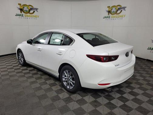 2026 Mazda Mazda3 FWD