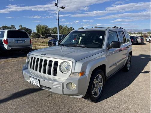 Bright Silver Metallic Clearcoat 2007 Jeep Patriot Limited