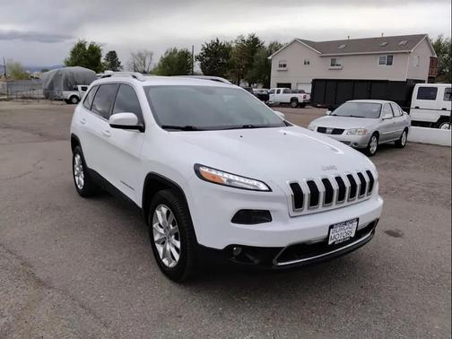 Bright White Clearcoat 2017 Jeep Cherokee Limited