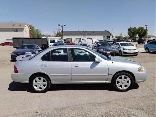 Silver 2006 Nissan Sentra 1.8 S