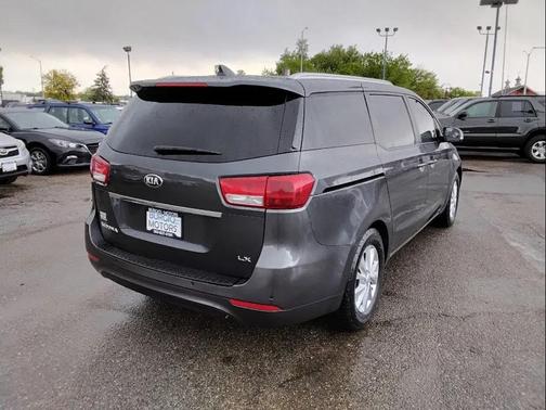 Platinum Graphite 2017 Kia Sedona LX