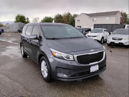 Platinum Graphite 2017 Kia Sedona LX
