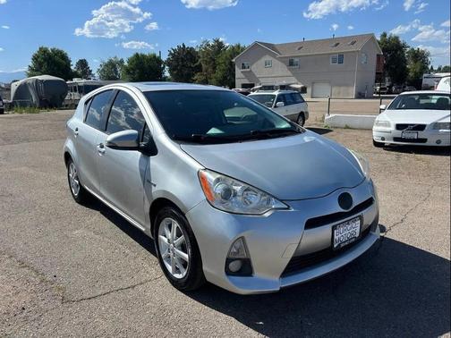 2014 Toyota Prius c
