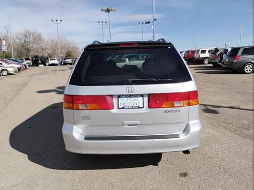 Silver 2004 Honda Odyssey EX