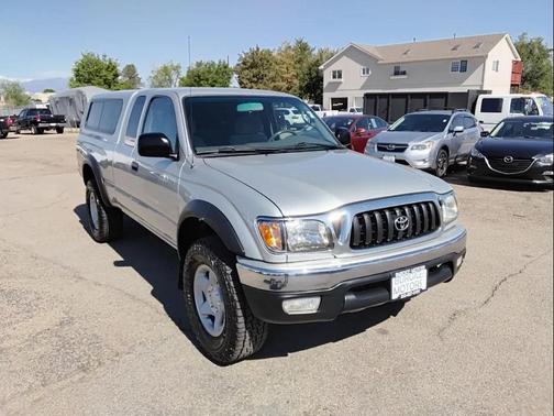Silver 2003 Toyota Tacoma Xtracab