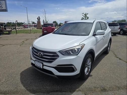 Pearl White 2018 Hyundai Santa Fe Sport 2.4L