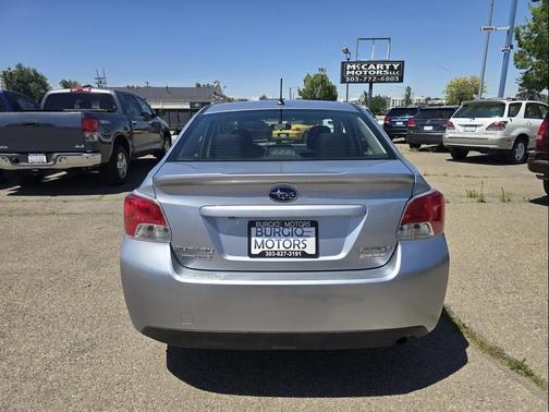 Ice Silver Metallic 2015 Subaru Impreza 2.0i