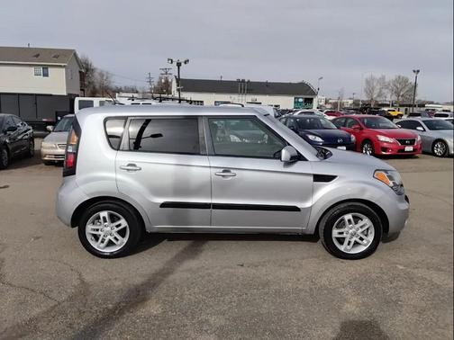 Silver 2011 Kia Soul +