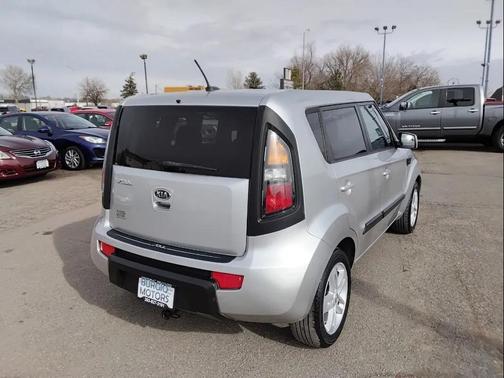 Silver 2011 Kia Soul +
