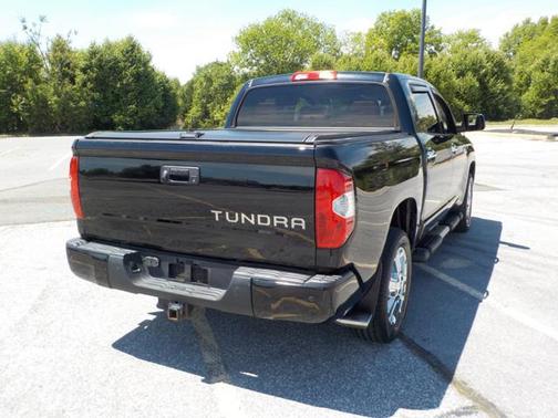 Midnight Black Metallic 2016 Toyota Tundra Platinum