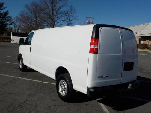 2024 Chevrolet Express 2500 RWD 2500 Extended Wheelbase WT