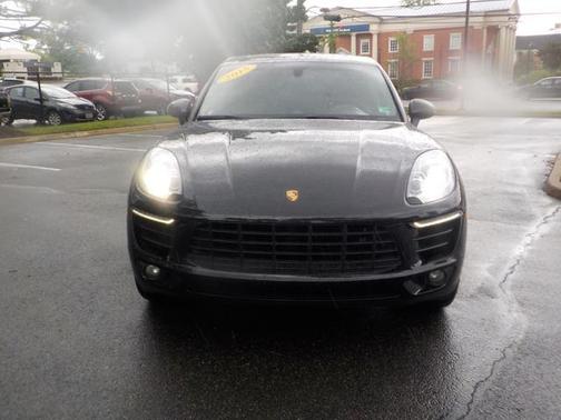 2015 Porsche Macan S