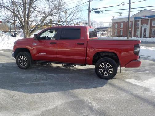 2016 Toyota Tundra SR5