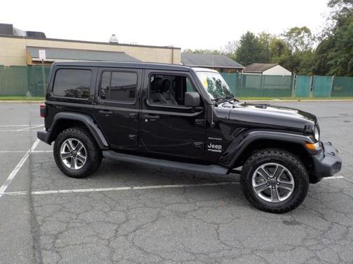 2019 Jeep Wrangler Unlimited Sahara