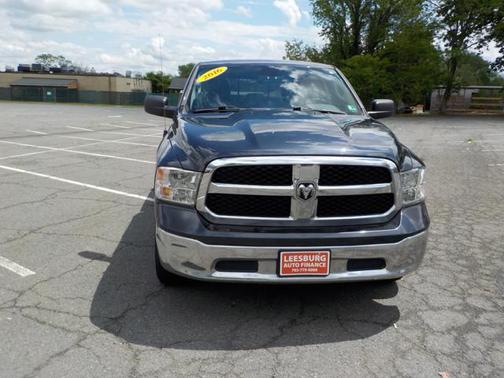 2016 RAM 1500 SLT