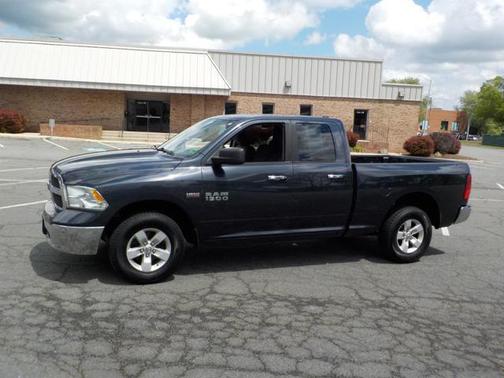 2016 RAM 1500 SLT
