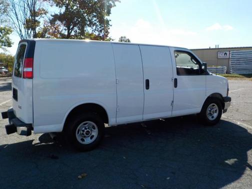 2024 GMC Savana 2500 Work Van