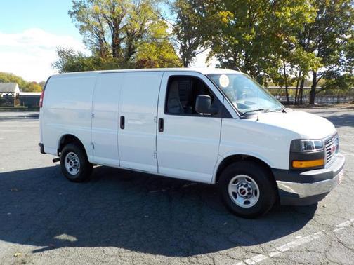 2024 GMC Savana 2500 Work Van
