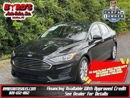 2020 Ford Fusion SE