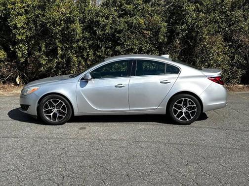 2017 Buick Regal Turbo Sport Touring