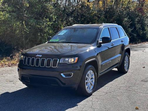 2021 Jeep Grand Cherokee Laredo