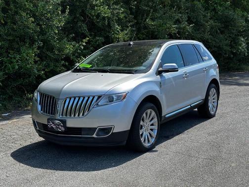 2013 Lincoln MKX Base