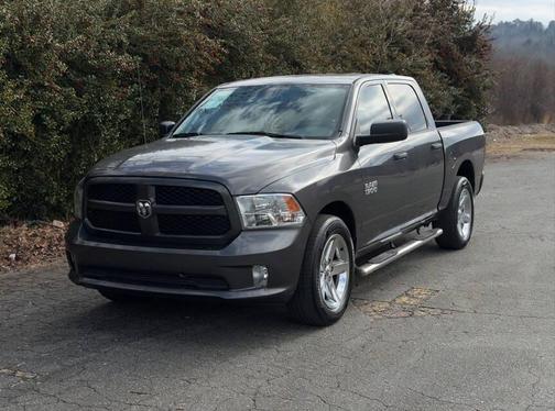 2016 RAM 1500 Tradesman/Express