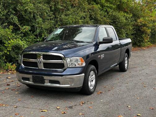 2020 RAM 1500 Classic SLT