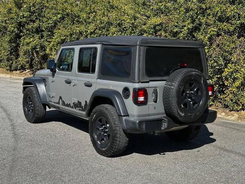 2018 Jeep Wrangler Unlimited Sport
