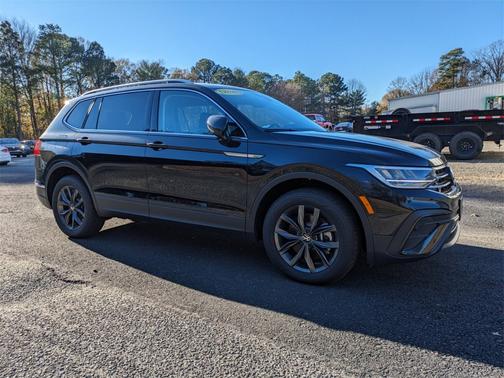 2024 Volkswagen Tiguan 2.0T SE