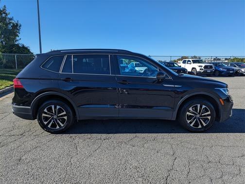 2024 Volkswagen Tiguan 2.0T S