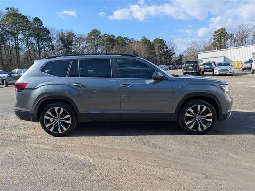 2022 Volkswagen Atlas 3.6 SE w/ Technology