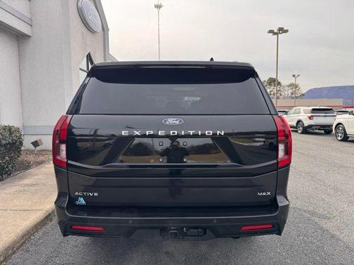 Dark Matter Gray Metallic 2026 Ford Expedition Max Active