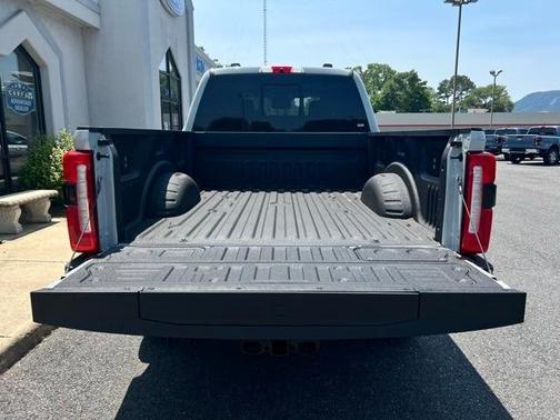 2025 Ford F-250