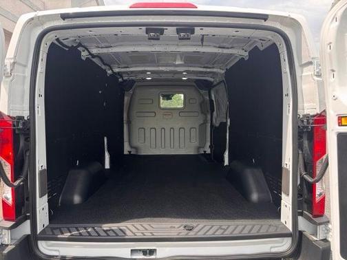 Oxford White 2024 Ford Transit-250 Base
