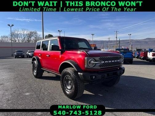 Ruby Red Metallic Tinted Clearcoat 2025 Ford Bronco Badlands SUV