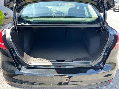 2018 Ford Focus S