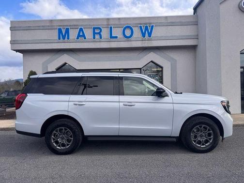 Silver Metallic 2025 Ford Expedition Active