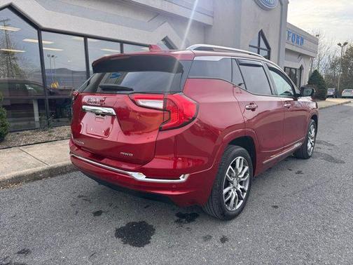 2023 GMC Terrain Denali