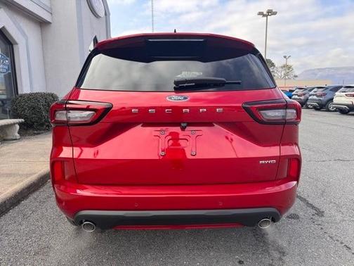 2026 Ford Escape ST-Line Elite