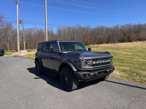 Carbonized Gray Metallic 2026 Ford Bronco Big Bend