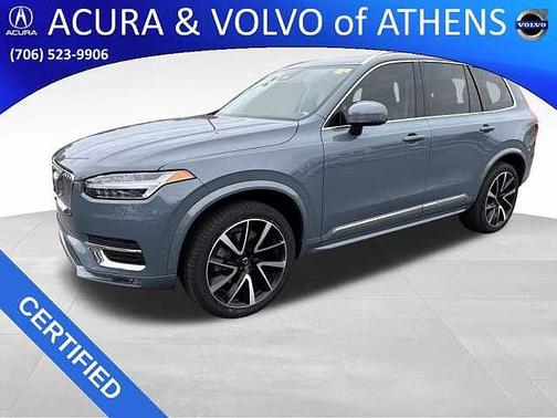 2023 Volvo XC90 Plus