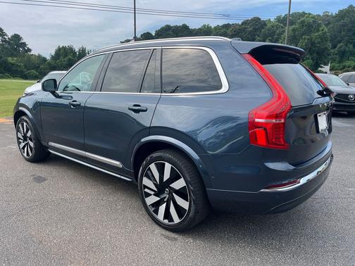 2023 Volvo XC90 Recharge Plug-In Hybrid Ultimate