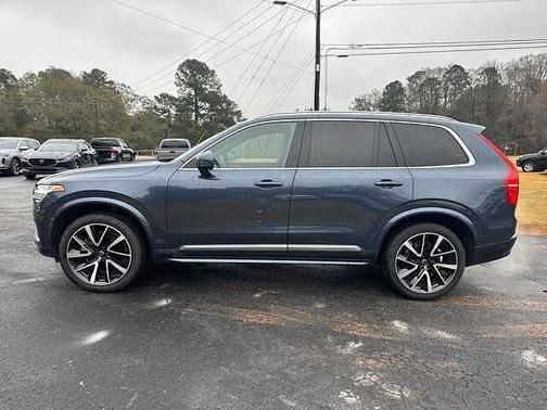2023 Volvo XC90 Plus