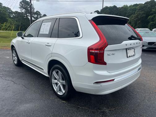 2024 Volvo XC90 B6 Core
