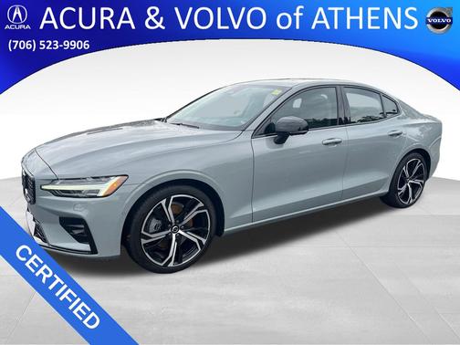 2024 Volvo S60 B5 Plus Dark Theme