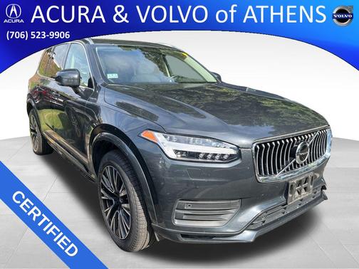 2022 Volvo XC90 T6 Momentum