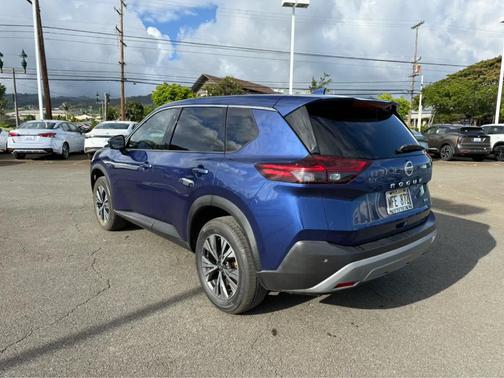 Caspian Blue 2021 Nissan Rogue SV