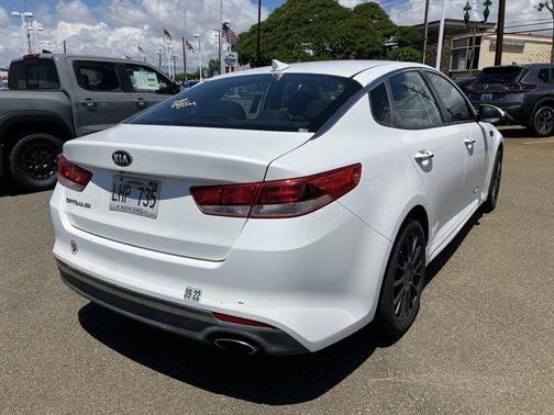 2018 Kia Optima LX