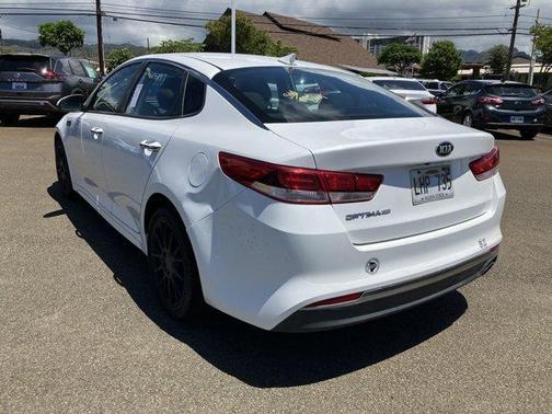2018 Kia Optima LX